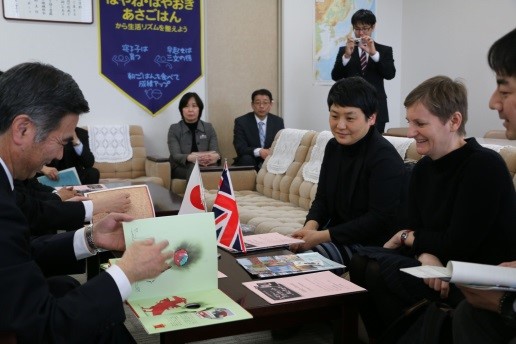 高橋 仁 教育長への表敬訪問の様子（その1）の画像