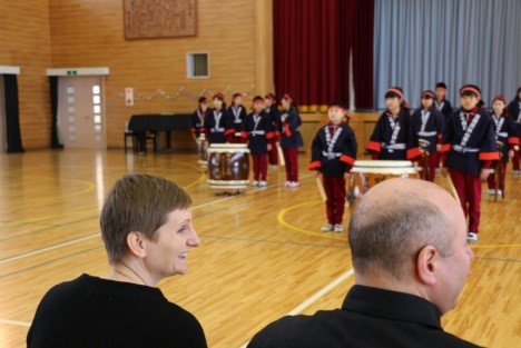 亘理町立荒浜小学校 児童との交流の様子（その1）の画像