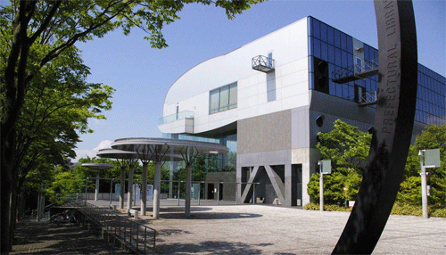 宮城県図書館外観画像